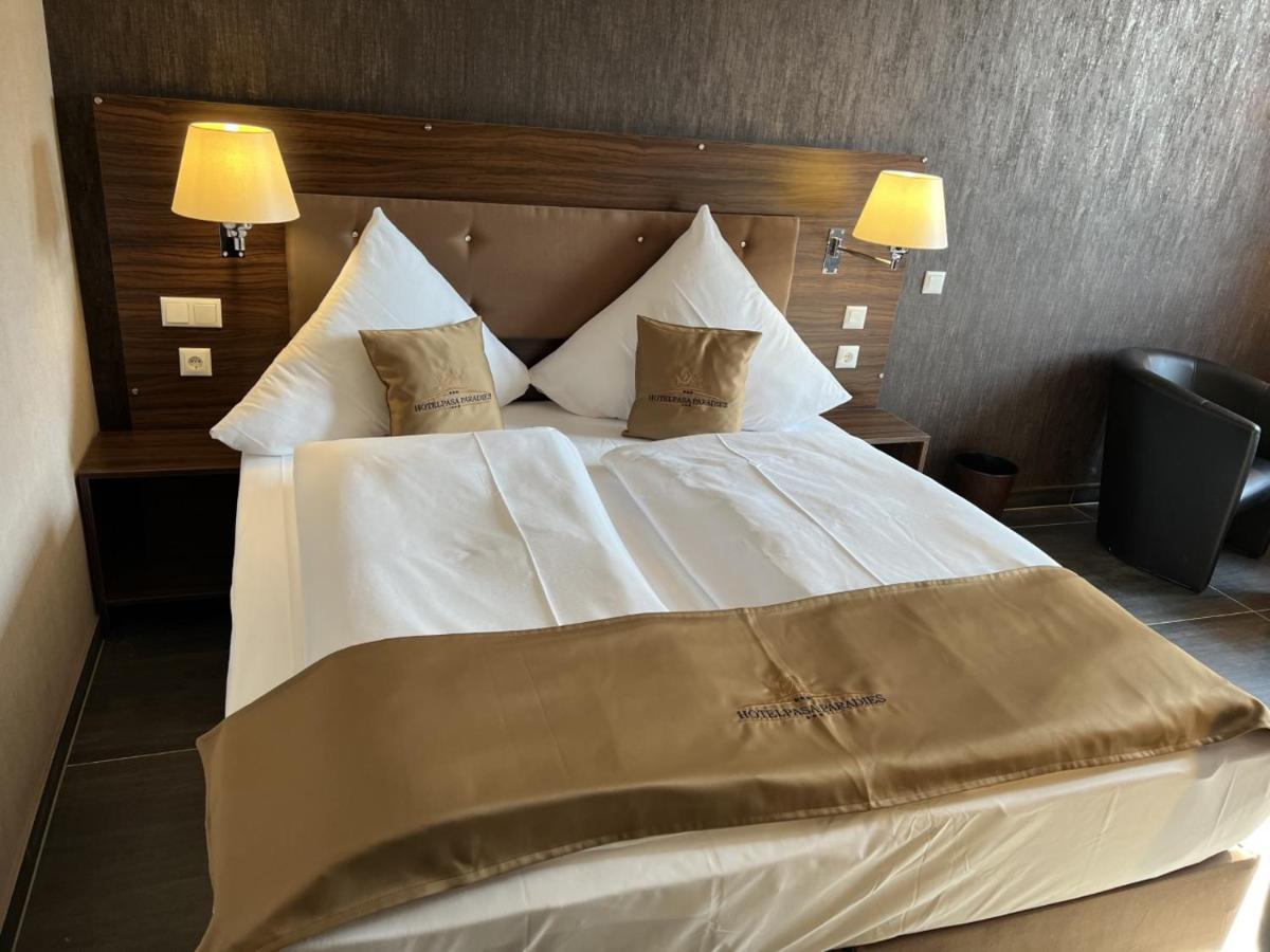 Hotel Pasa Paradies Kostenlose Parkplaetze 하나우암마인 외부 사진