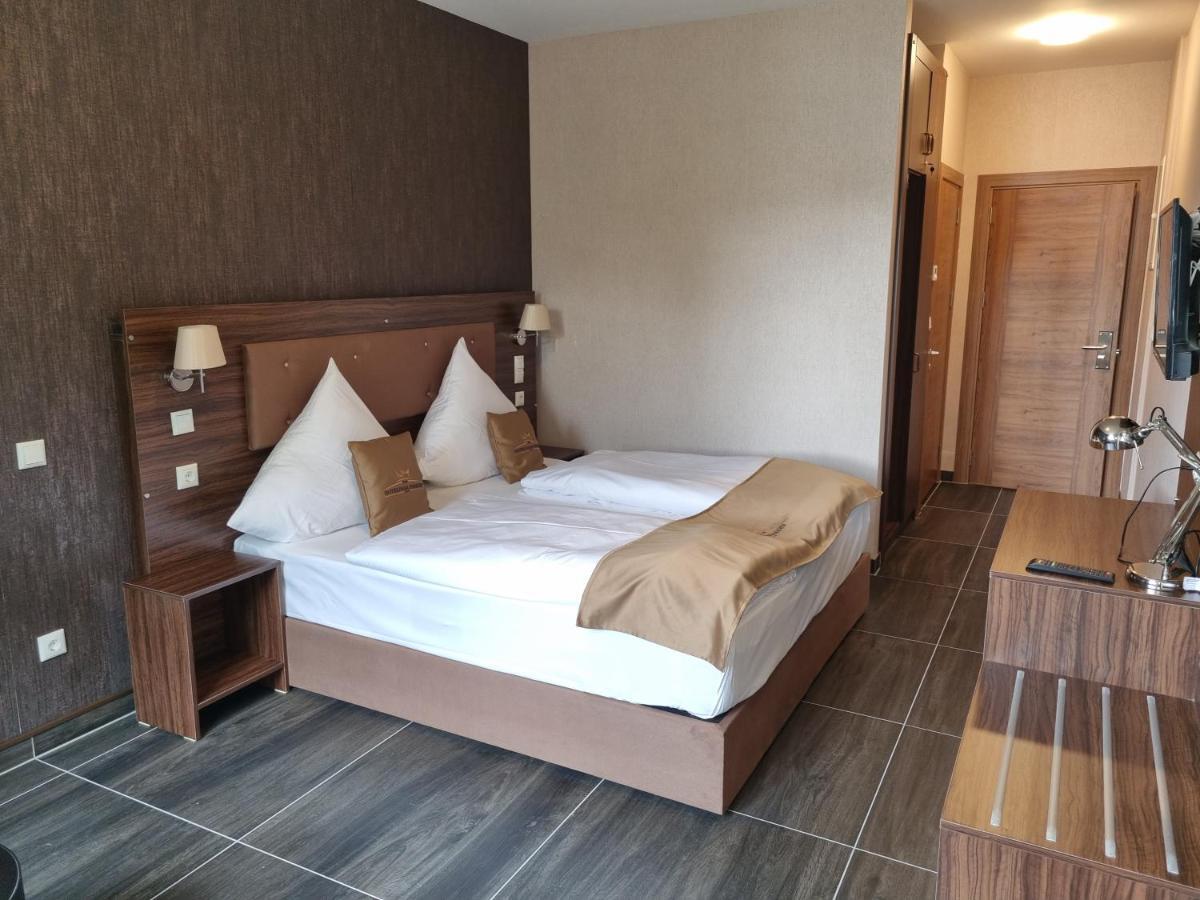 Hotel Pasa Paradies Kostenlose Parkplaetze 하나우암마인 외부 사진